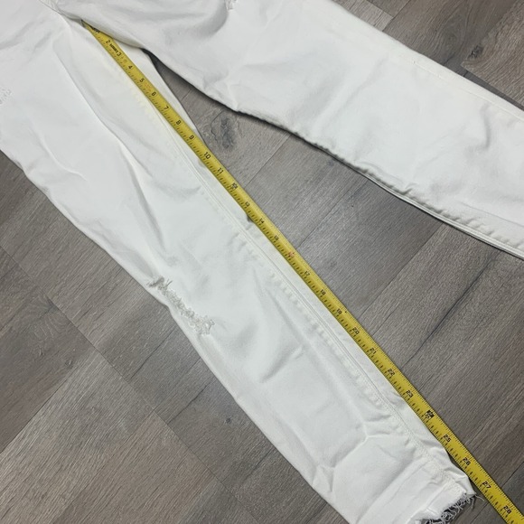Spanx Jeans Women's White Distressed Ankle Slim Raw Hem Pull On 20229R - Size XS - Picture 7 of 13